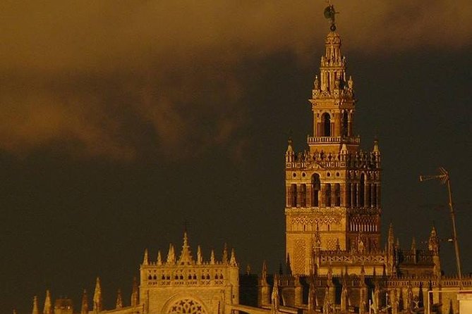 Seville Evening Historical Tour with Haunted History - Santa Cruz, where the stories gather