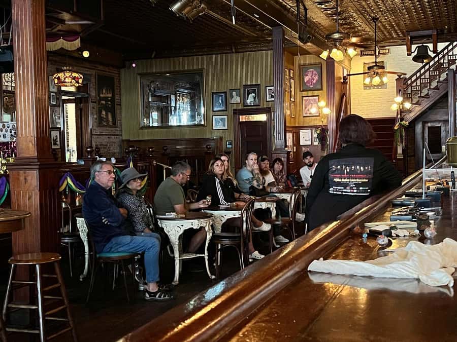 Seville Haunted Luncheon or Dinner and Ghost Tour - Using real paranormal equipment