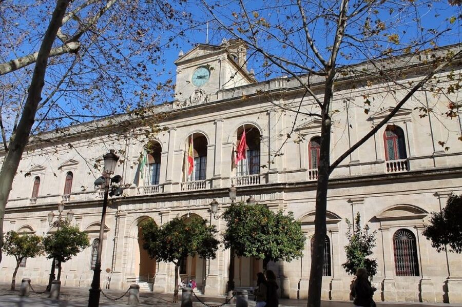 Seville: Paranormal Walking Tour in Spanish - Key points to know before you book