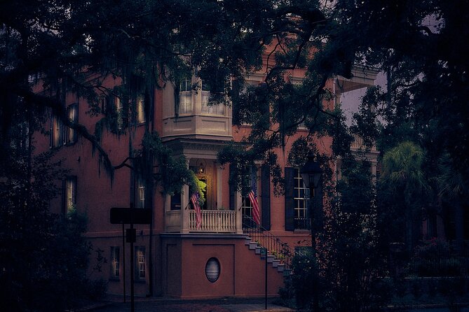 Sixth Sense Savannah Ghost Tour - Old Candler Hospital and the people who never left