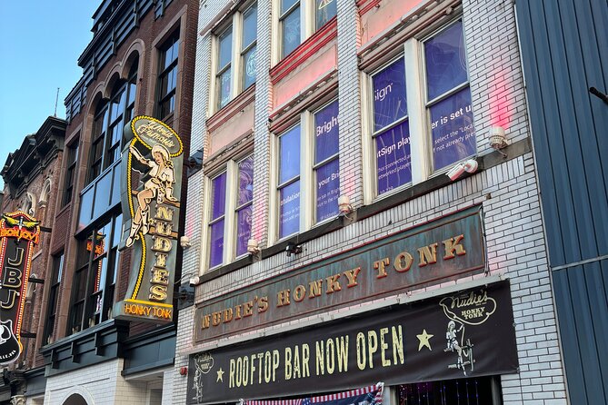 Spirits of Nashville Haunted Pub Crawl - Why this pub crawl feels different from a standard ghost tour