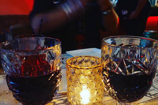 Spirits with the Spirits haunted pub crawl - drinks included - What happens at 7:00 p.m. in Old Town