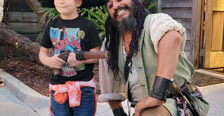 St. Augustine: 1.5-Hour Ghost Walking Tour - Guides make or break a storytelling tour