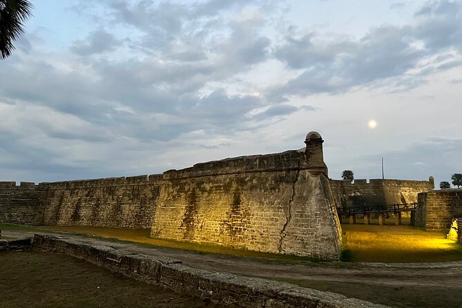 St. Augustine Ghost Tour on Premium Golf Cart with PiCk Up - Public Executions and Slavery at Plaza de la Constitución
