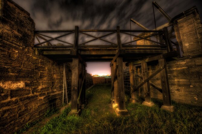 St. Augustine Haunted Pub Crawl - O.C. White’s and the final stories