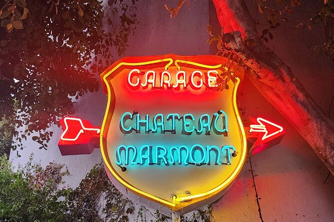 Sunset Boulevard True Crime and Ghost Stories Tour - Chris’s Storytelling Style and Use of Photos