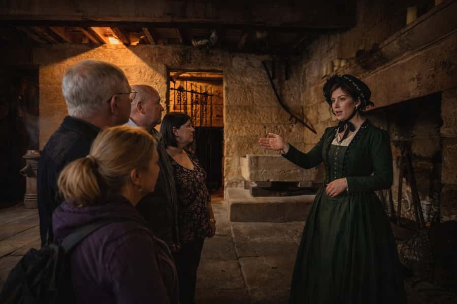 SYDNEY : Ghosts, Grog & The Rocks: Haunted Pubs &Cellar Tour - What the pace is really like