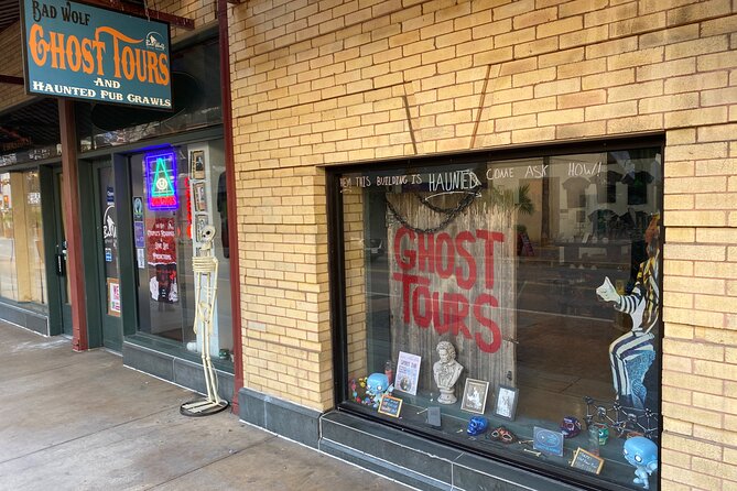 Texas’ Oldest Haunted Pub Crawl Shared Walking Tour - Four haunted bars, one late-night walk