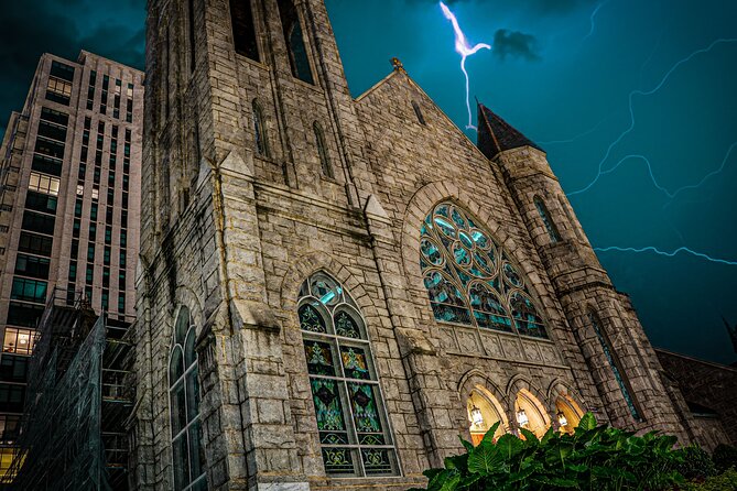 The Burning & the Bound: Grievous Ghost Tour of Atlanta - Starting at Bab’s Midtown and Atlanta’s haunted-house lore