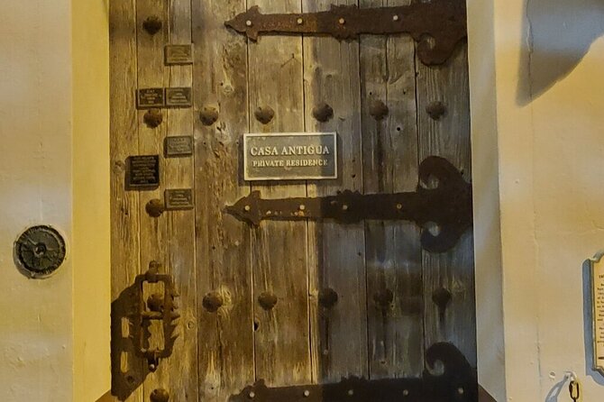 The Dark Side of Key West Ghost Tour - Dean-Lopez Funeral Home and the Count Von Cassel tale
