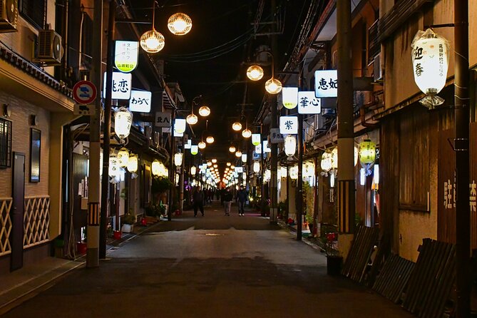 The Dark Side of Osaka Walking Tour - Tsutenkaku Hondori and the final stretch