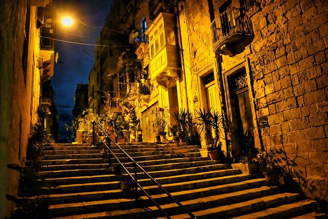 The Dark Side of Senglea - Walking Tour - Mario’s delivery and use of visual aids