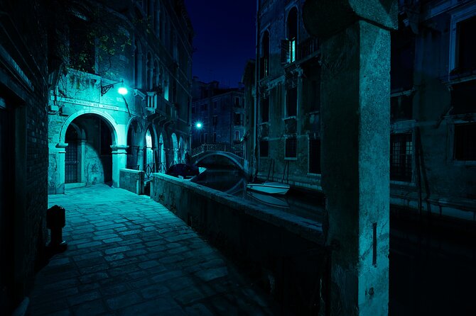 The Dark Side of Venice: Mysteries and Legends - Venice After Sunset, With the Pretty Stories Left Behind