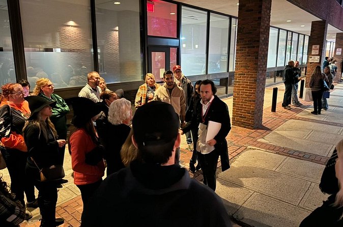 The Ghost Walk. Tortured Souls of Salem - Ropes Mansion brings movie fame into the route