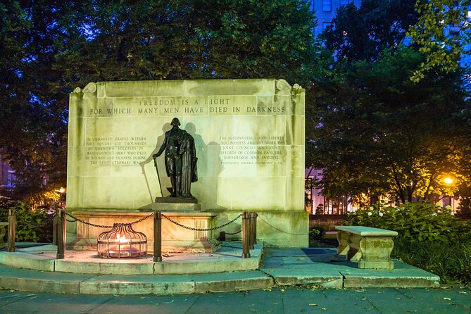 The Ghosts of Philadelphia Tour - Independence Hall and the darker side of freedom