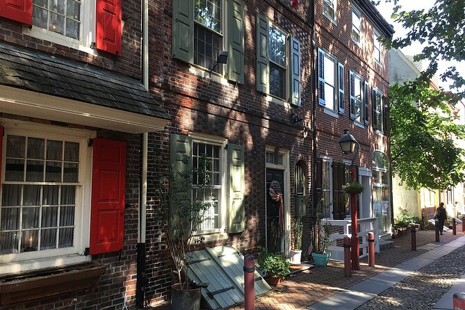 The Ghosts of Philadelphia Tour - Meeting at City Tavern on South 2nd Street