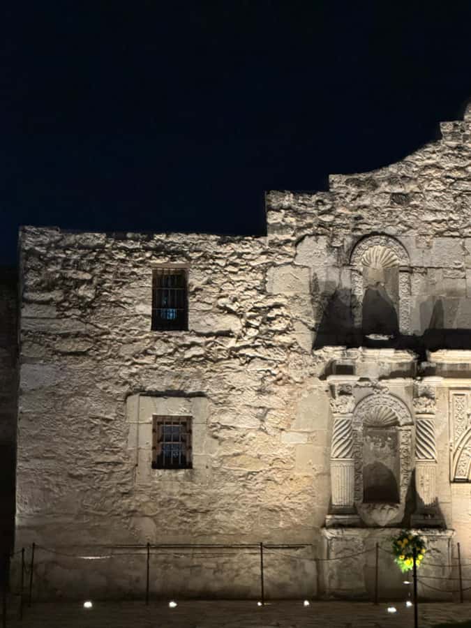 The Ghosts of San Antonio Walking Tour - Who should book this San Antonio ghost walk