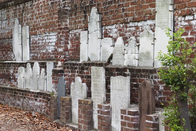 The Grave Tales Ghost Tour in Savannah - Who will enjoy this most
