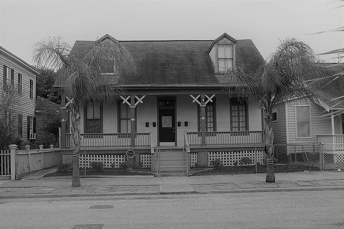 The Historic Galveston Ghost Tour - The Mansard House and the most sensational tale