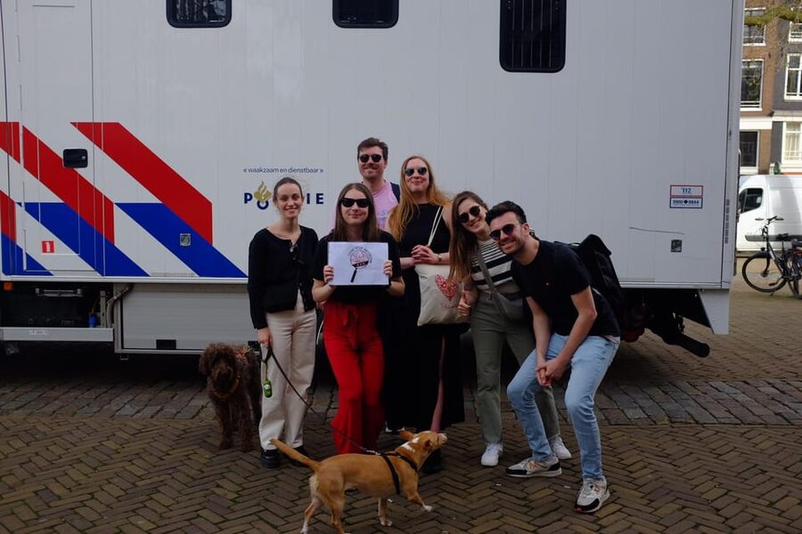 True Crime Tour Amsterdam: Explore the Dark Side of the City - Eight stories, from old mysteries to modern crimes