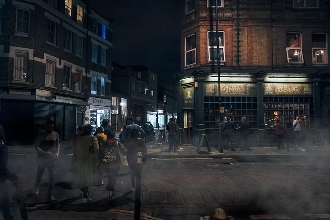 Ultimate Jack the Ripper : Guided Tour of London - The final stop at The Ten Bells