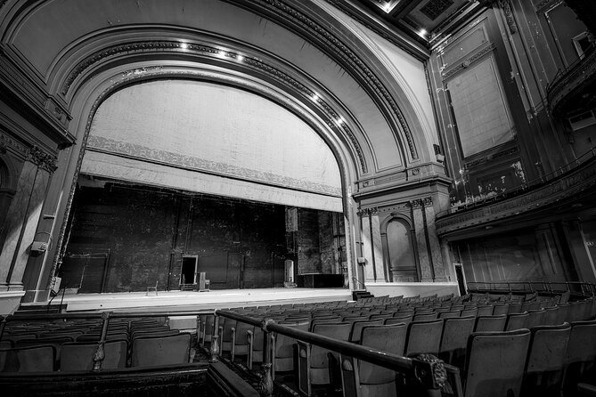 Ultimate Queen City is Haunted Tour - Cincinnati Music Hall from the sidewalk