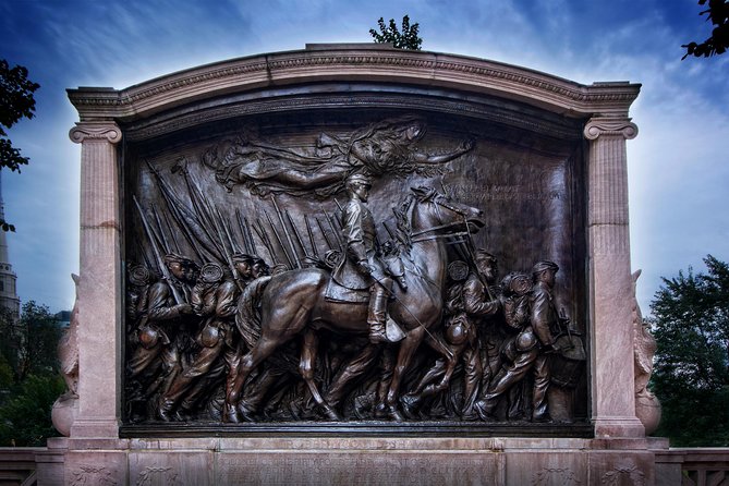 Underground Boston Ghost Tours: Gravestones & Gunpowder - A library where the portraits watch back