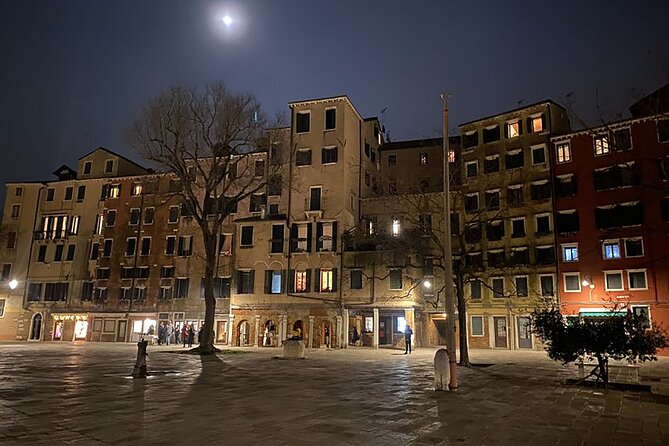 Venice Ghostly Legends Explore on Foot - Meeting near St. Mark’s at 7:30 pm