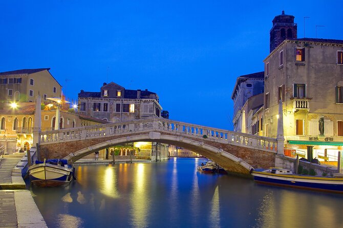 Venice Ghostly Legends Explore on Foot - Cannaregio and everyday Venetian life