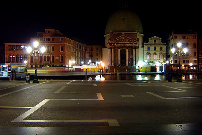 Venice Ghostly Legends Explore on Foot - Who will enjoy this ghost walk