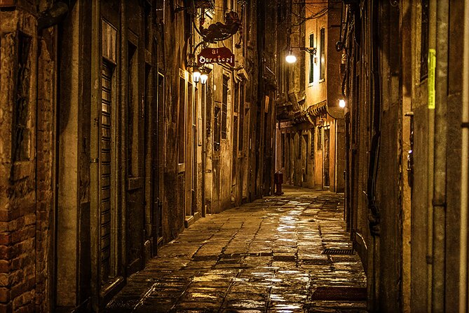 Venice Ghostly Legends Explore on Foot - Booking, timing, and cancellation details