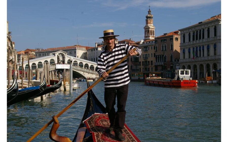 Venice: Mysterious Tales of Ghosts and Murders - Starting at Campo San Bartolomeo