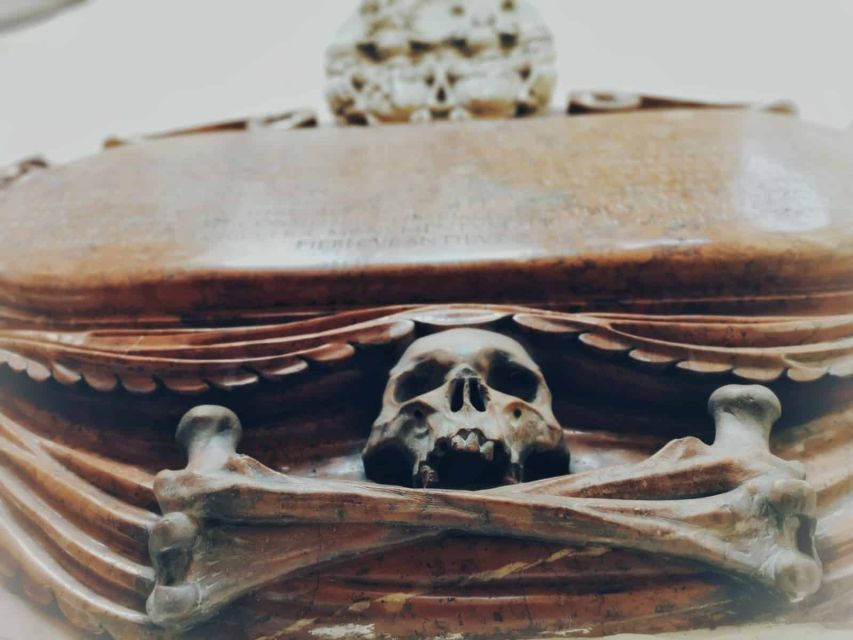 Vienna: German Guided Ghost Tour of Spooky Vienna - Who will enjoy the spooky Vienna walk?