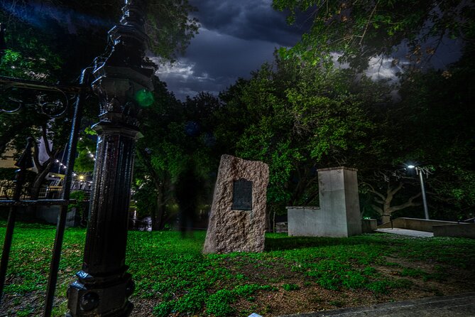 Waco Ghost Tour : Wild Whispers of the Wicked - The Metropole Hotel and the final haunting
