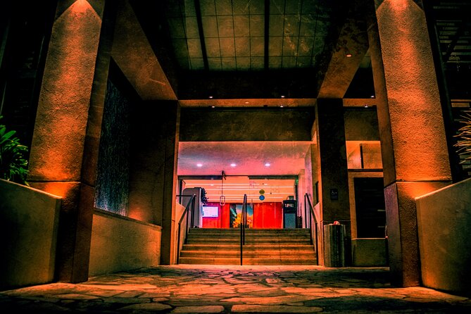Waikiki Ghost Tour: Torches & Terrors - What the one-hour format means for your evening