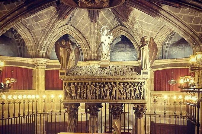 Walking Tour Mysteries and Legends of Barcelona and its Ghosts - Gothic Cathedral myths, ghosts, and side streets