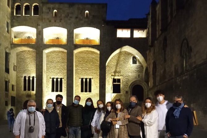 Walking Tour Mysteries and Legends of Barcelona and its Ghosts - The Pont del Bisbe and its black history