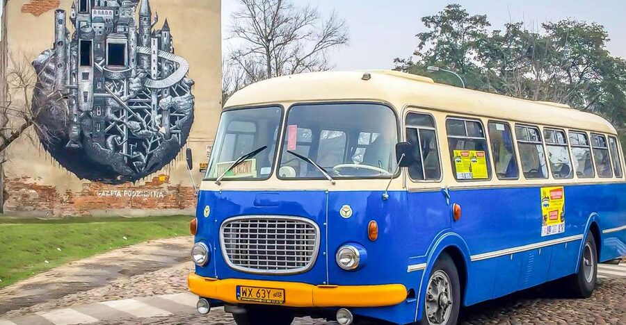 Warsaw: 2.5-Hour Dark Side - Praga District by a Retro Bus - Why Praga is worth your Saturday morning