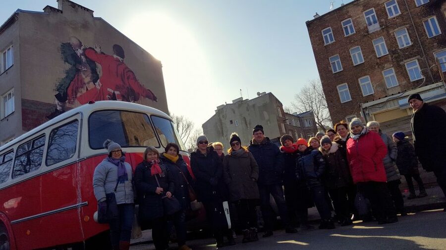 Warsaw: 2.5-Hour Dark Side - Praga District by a Retro Bus - Koneser and Praga’s industrial past