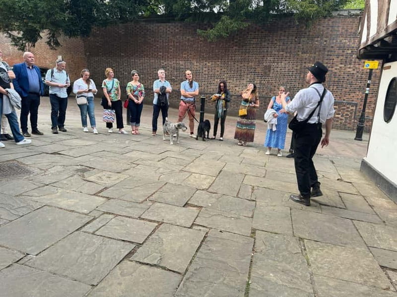 Warwick: Ghost, Crime & Murder Walking Tour - The Great Fire of Warwick adds a local disaster