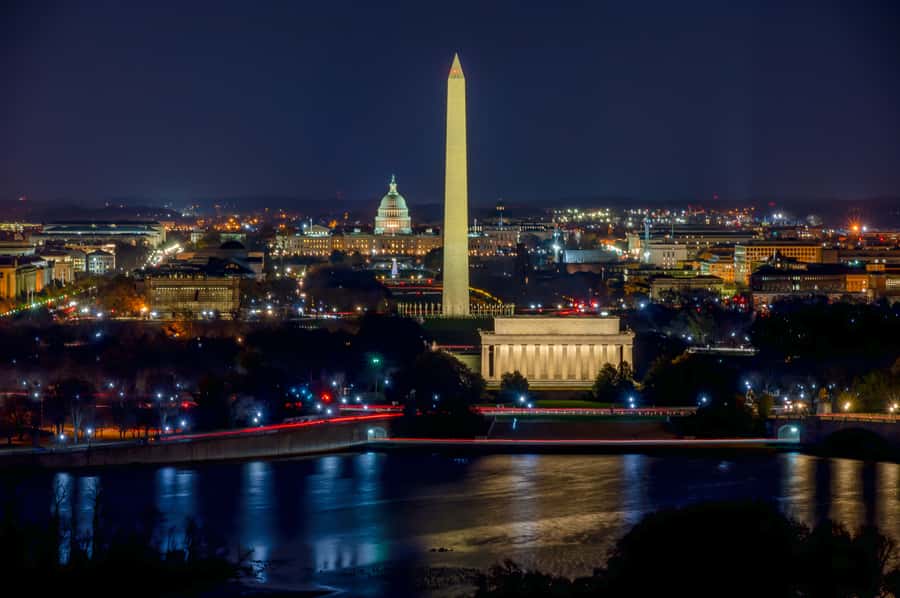 Washington D.C.: The Ghosts of Washington D.C. Walking Tour - Ghostly politicians and phantom footsteps