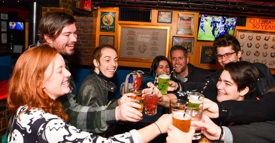 Washington DC: Ghosts Boos and Booze Haunted Pub Crawl - Why this haunted pub crawl works in Washington