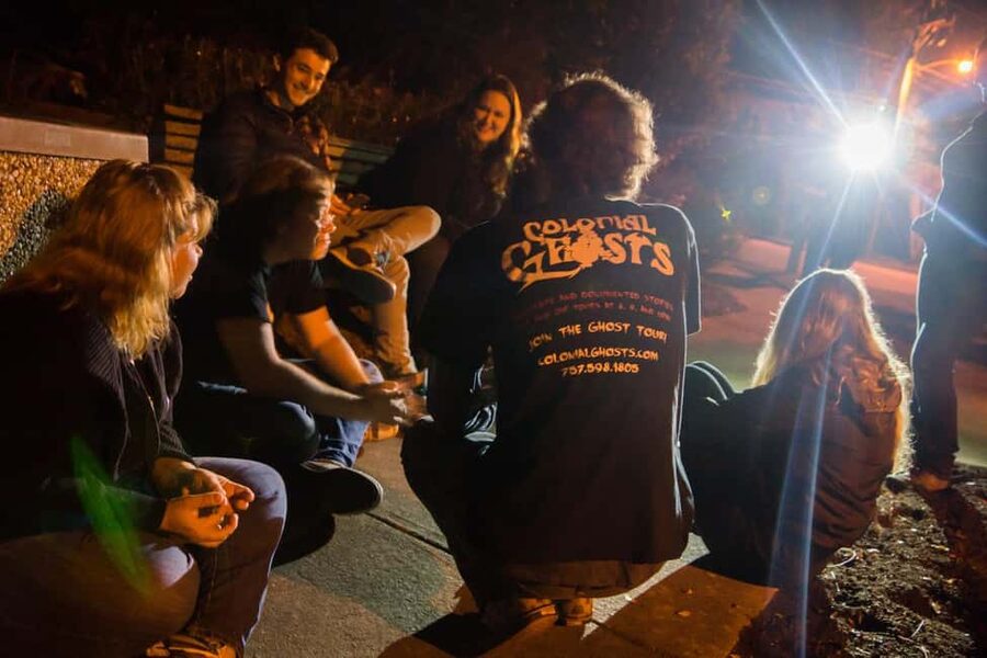 Williamsburg: Echoes of Twilight Late-Night Ghost Tour - Key points to know before you go