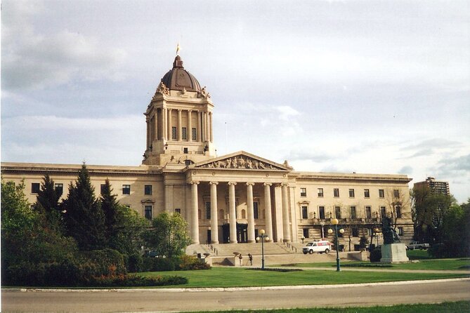 Winnipeg's Most Haunted: a Smartphone Audio Ghost Tour - Victorian houses, civic buildings, and possible occult details