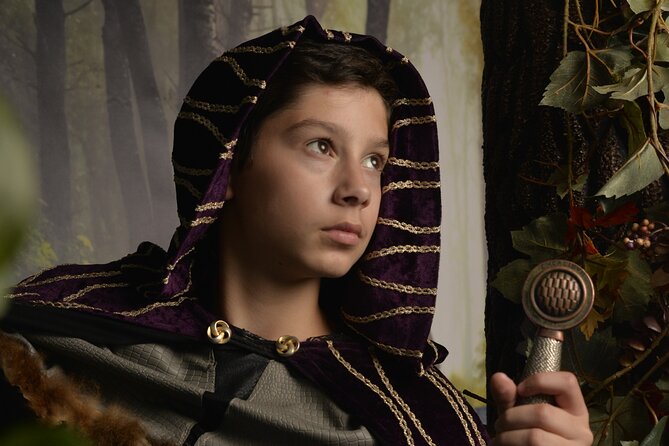 Witch Costume Photo Shoot - Olde Salem Village theatrical set - Choosing your Salem witch persona
