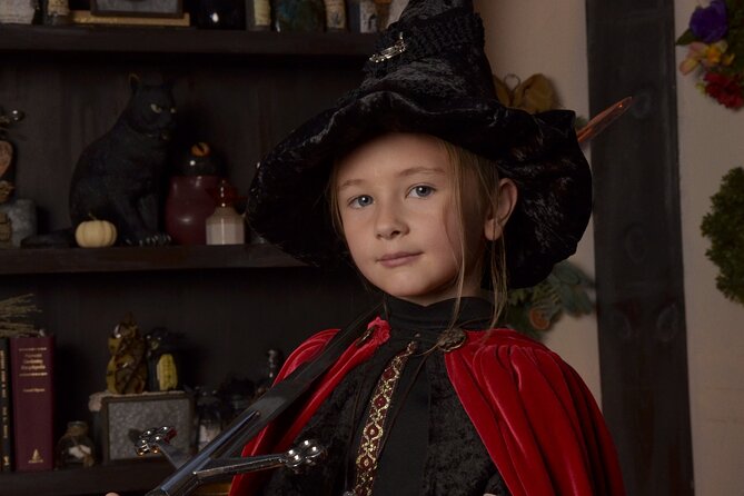 Witch Costume Photo Shoot - Witch Cottage theatrical set - Is $95 per person a fair price?