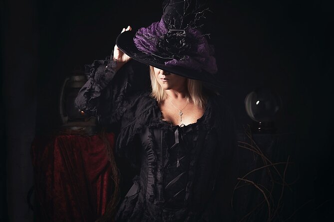 Witches Coven Walking Tour in New Orleans - Buckner Mansion and the screen version of New Orleans