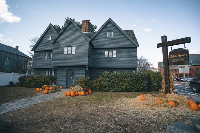 Witches of Salem Tour: Mysteries, Myths, and Magic - How good are the guides?
