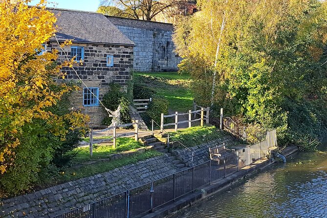 York's Famous Ghosts Smartphone App walking tour - York’s darker side, one street at a time