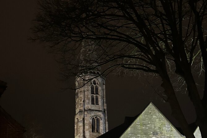 York's Forbidden Chronicles- Terrors from the dark side. - Snickleways, narrow streets, and stories with teeth
